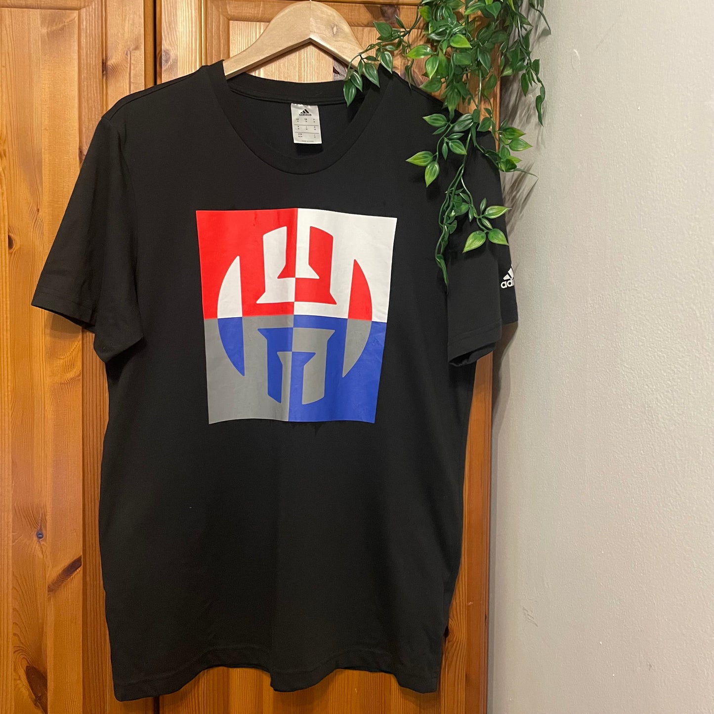 Retro Adidas T-shirt