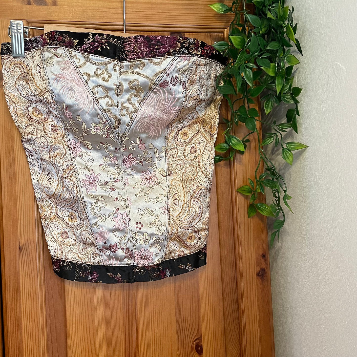 Oriental Style Corset