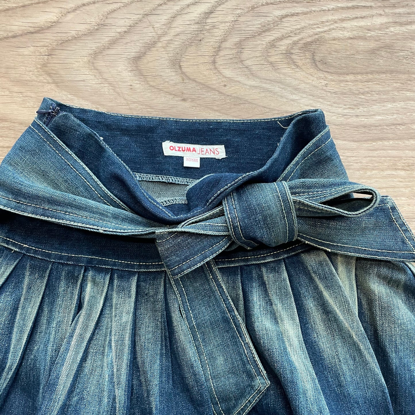 Y2k mini denim skirt