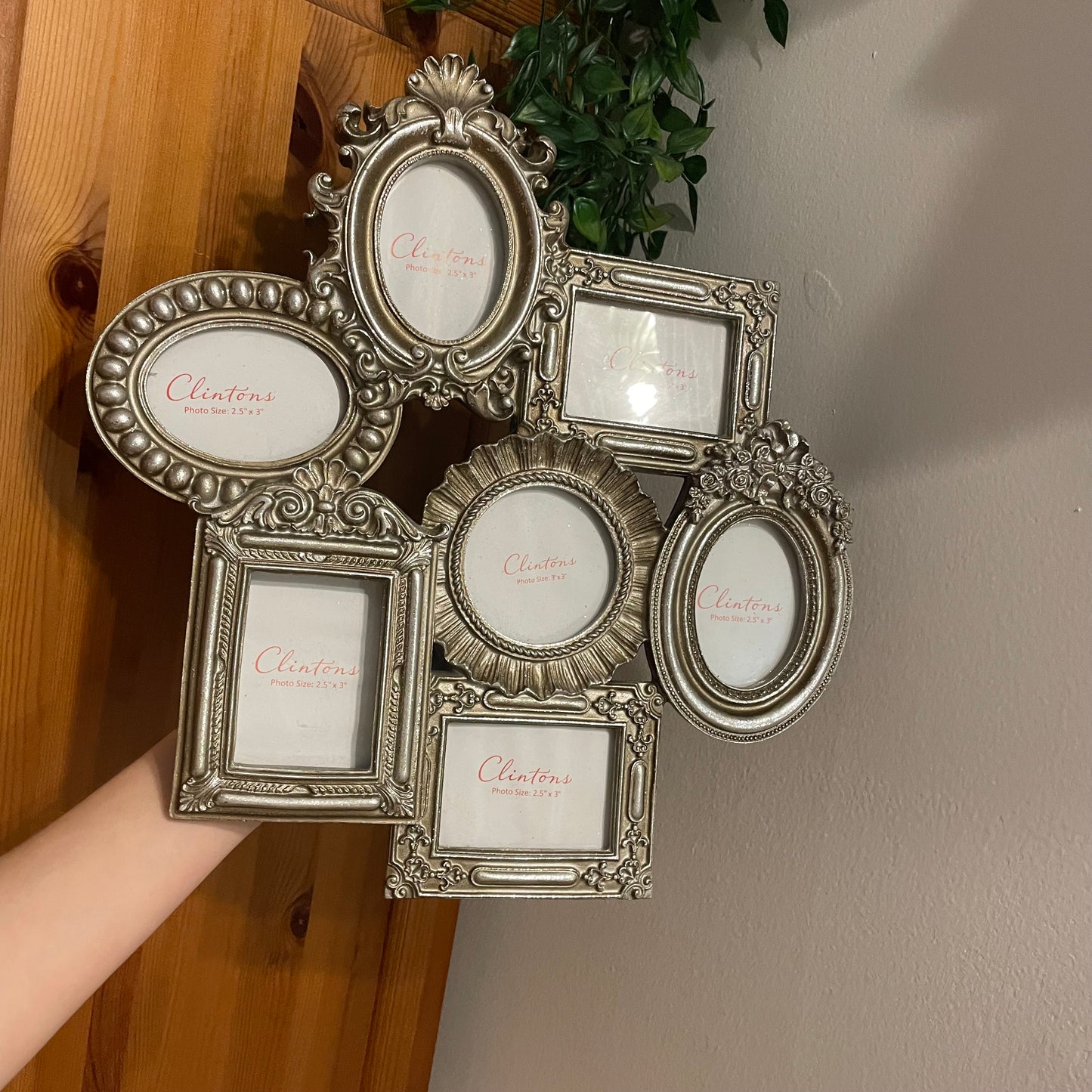Clinton’s Photoframe