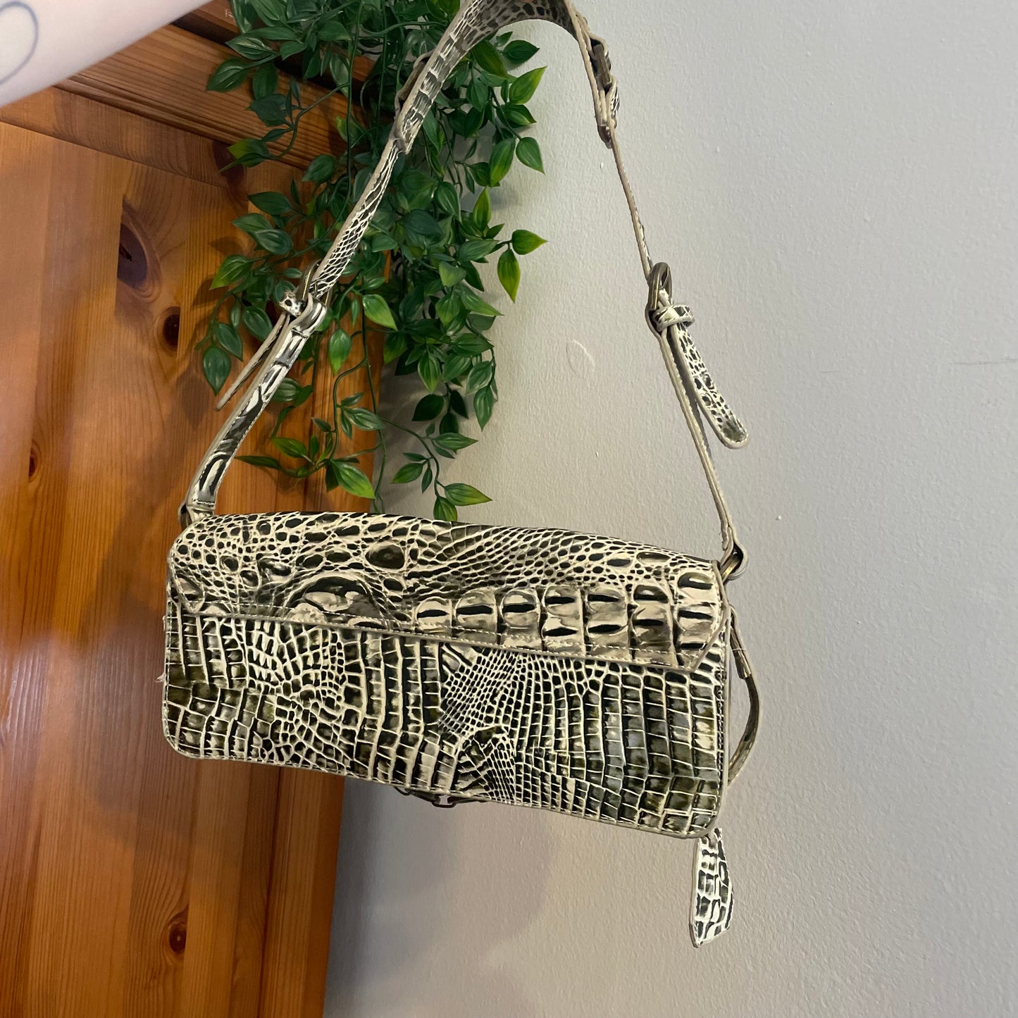 Y2K Crocodile Style Chain Bag