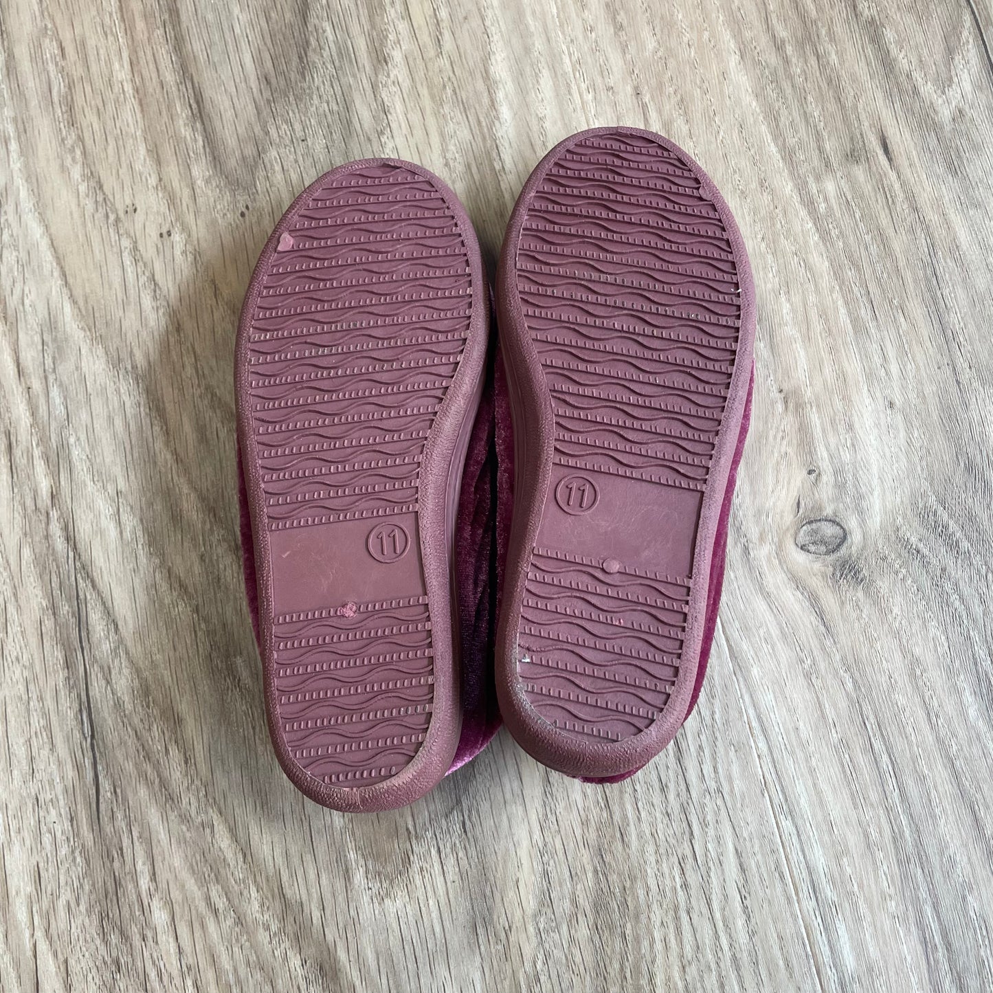 Girls slippers