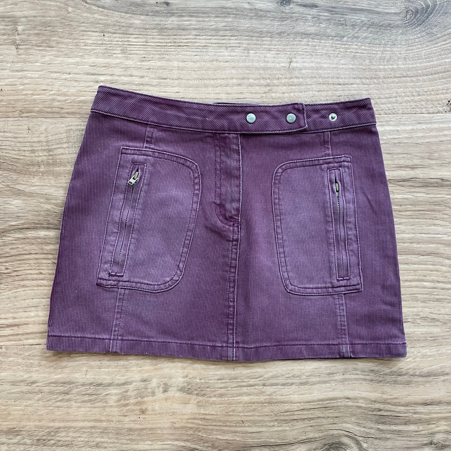 90s mini skirt