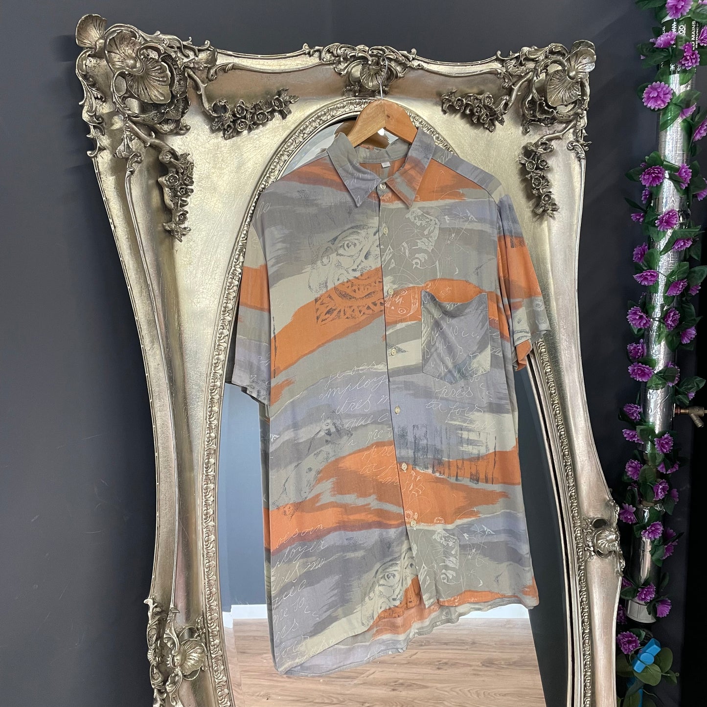 Pattern shirt