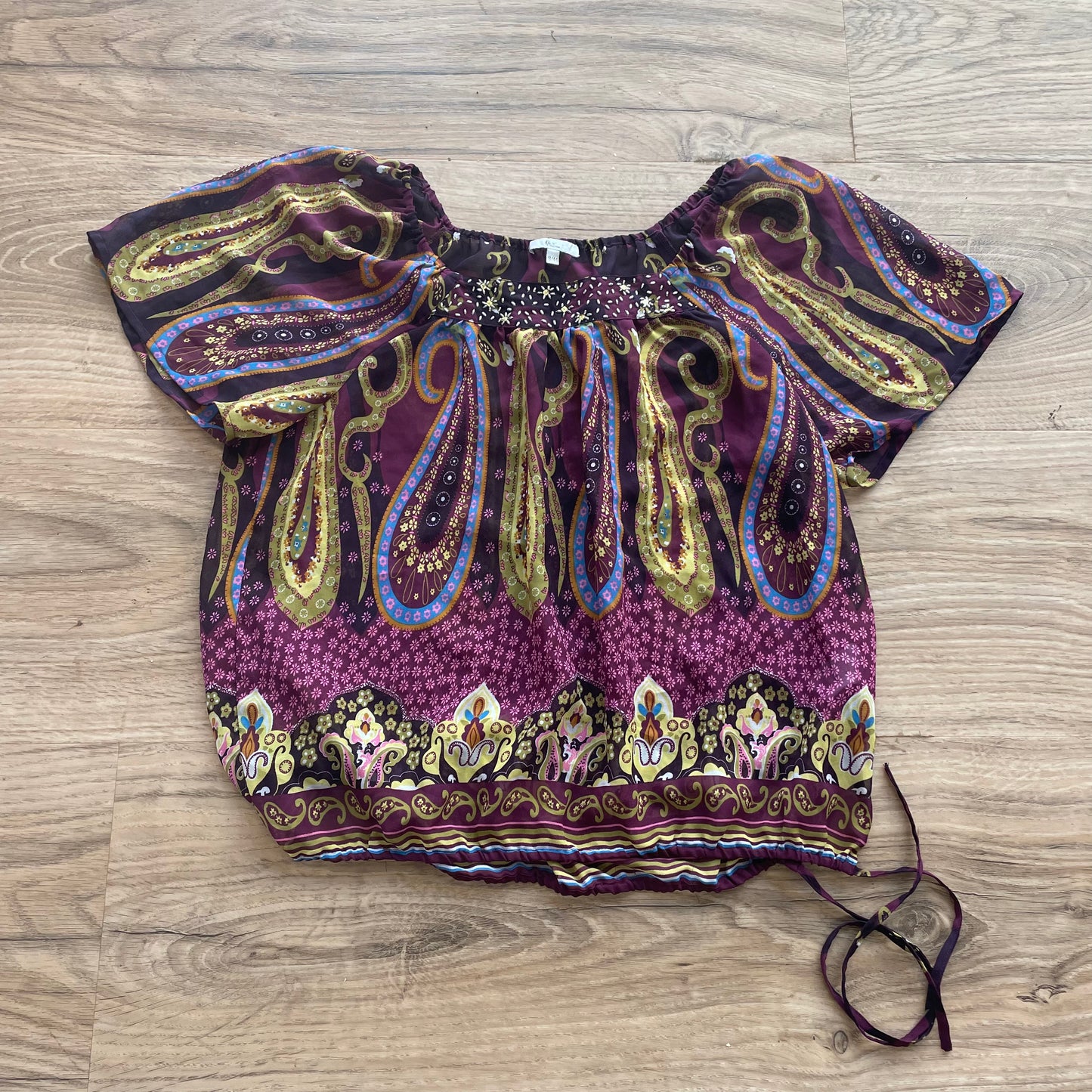Patterned blouse top