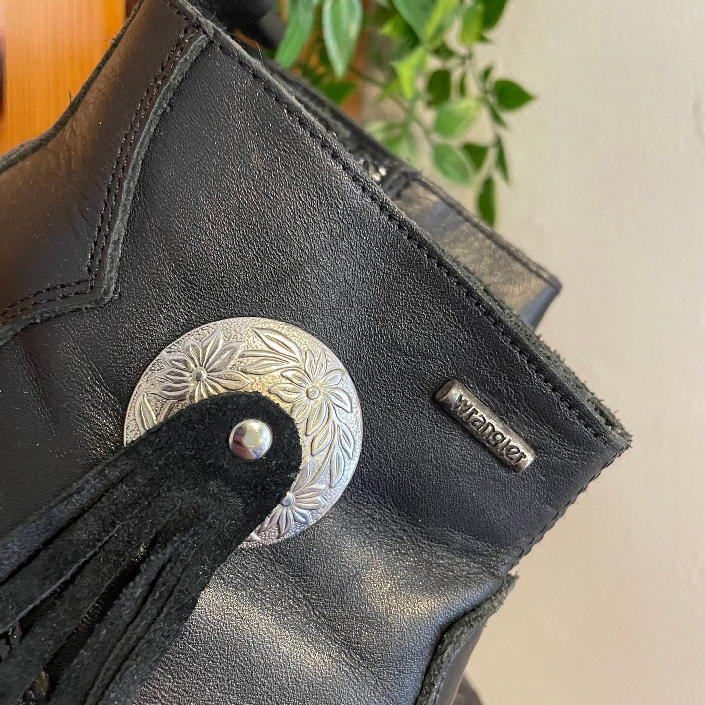 Wrangler Leather Ankle cowboy boots
