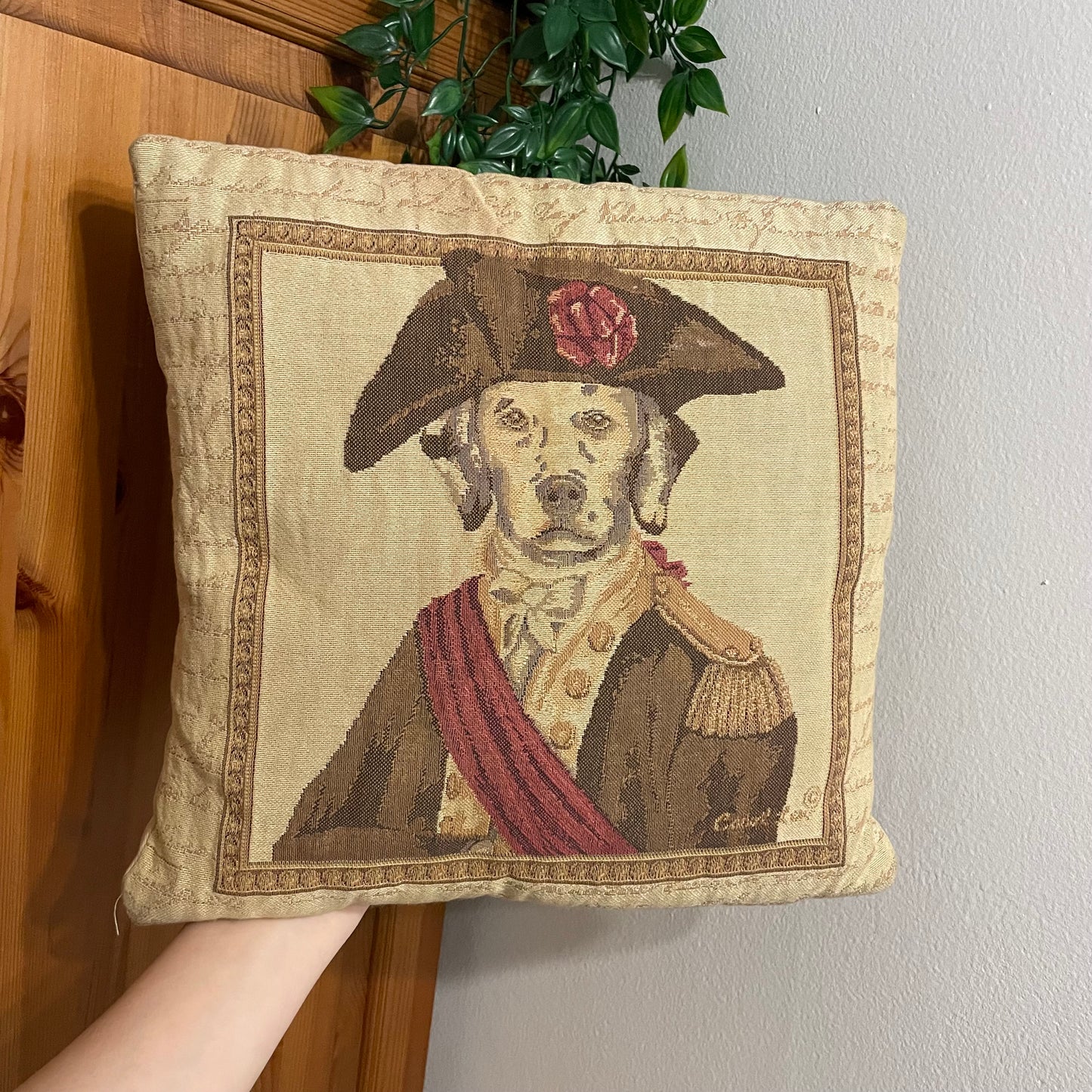 Small vintage Dog portrait Cushion