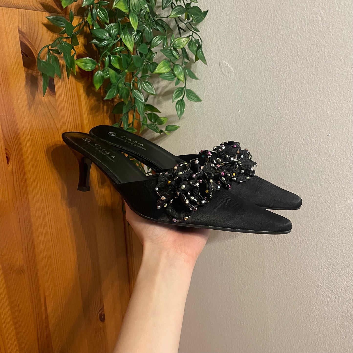 Beaded Pointed Kitten Heels