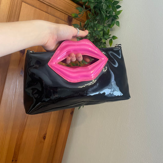 80s Lip Clutch Bag