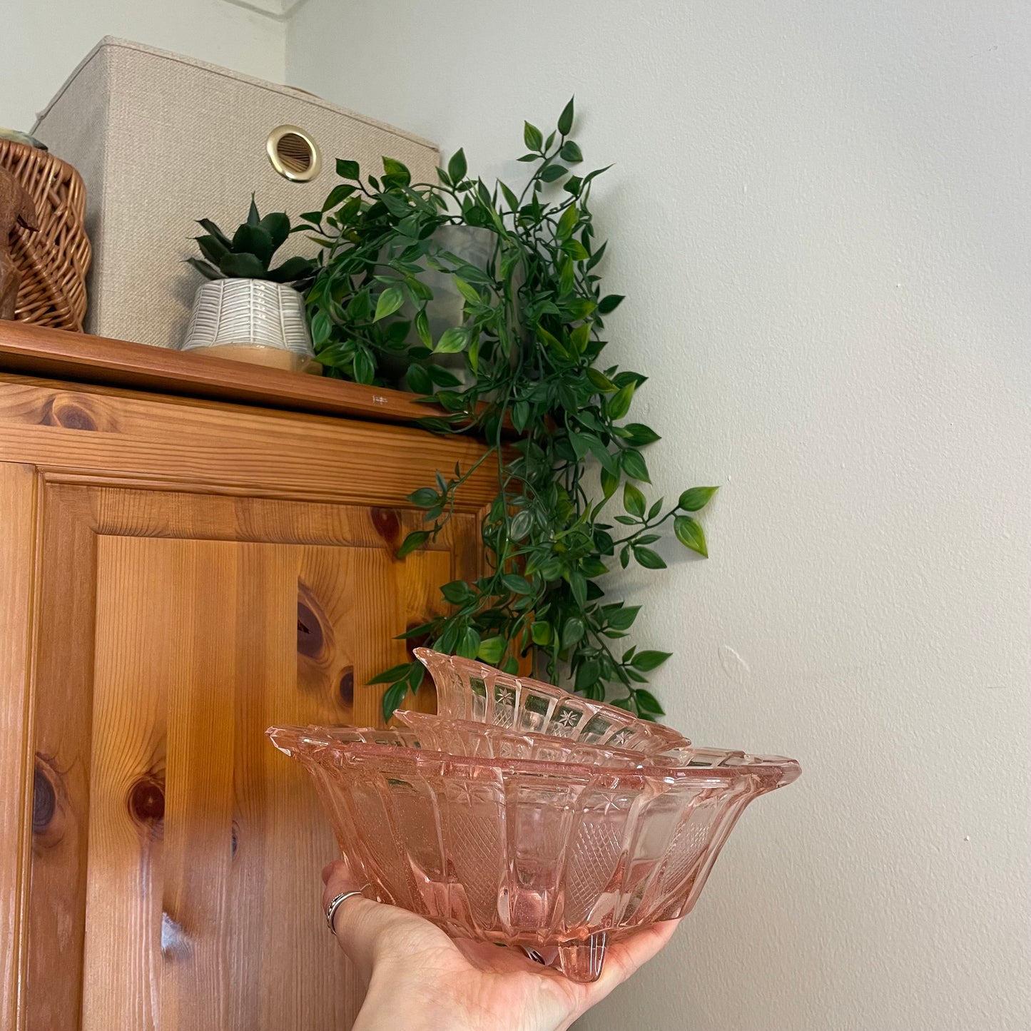 Salmon Depression Glass Bowl Set